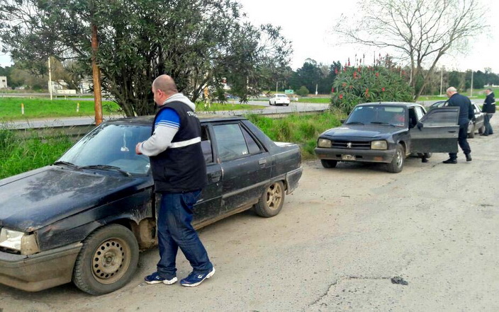Secuestro tres remises ilegales 1