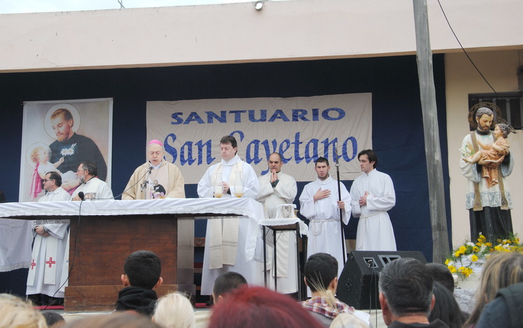 san Cayetano
