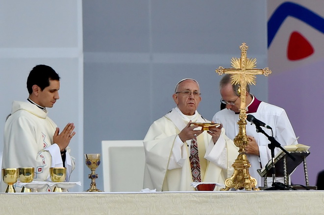 papa_francisco_1_0