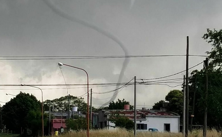 tornado6